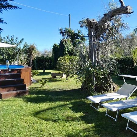 Villa Piana - Con Piscina E Giardino Privato Nel Salento Tricase Exterior photo